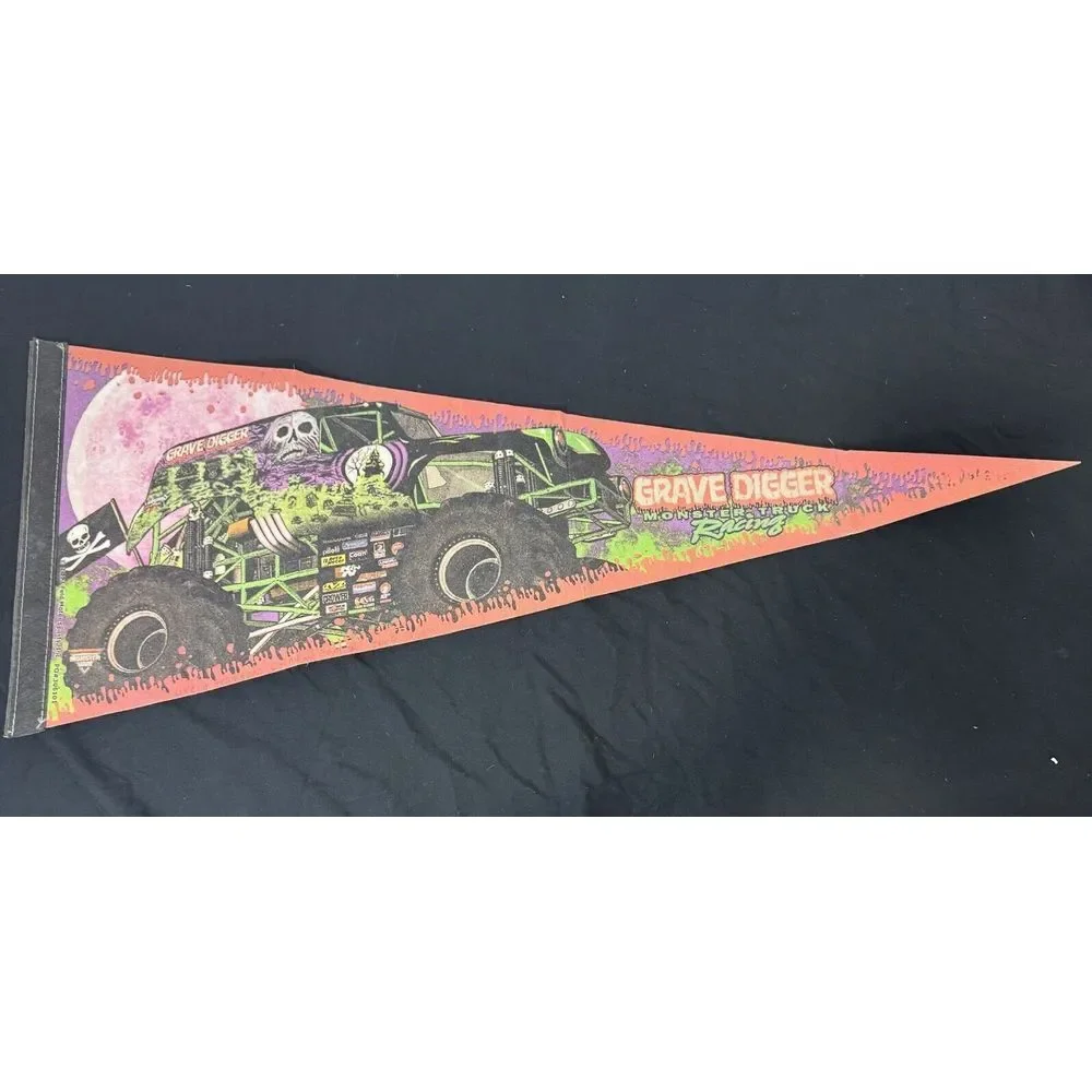 Vintage Grave Digger monster truck pennant‎ 29 inch long